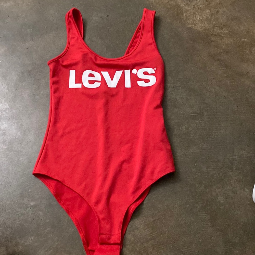 LEVI'S LOGO BODYSUIT